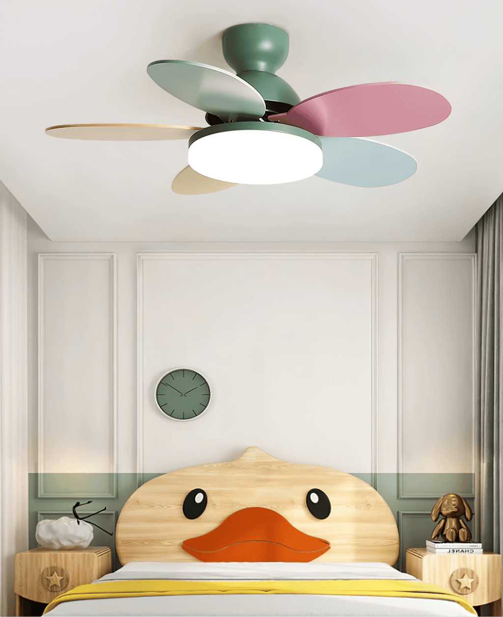 Petalo Ceiling Fan Light — product view 24