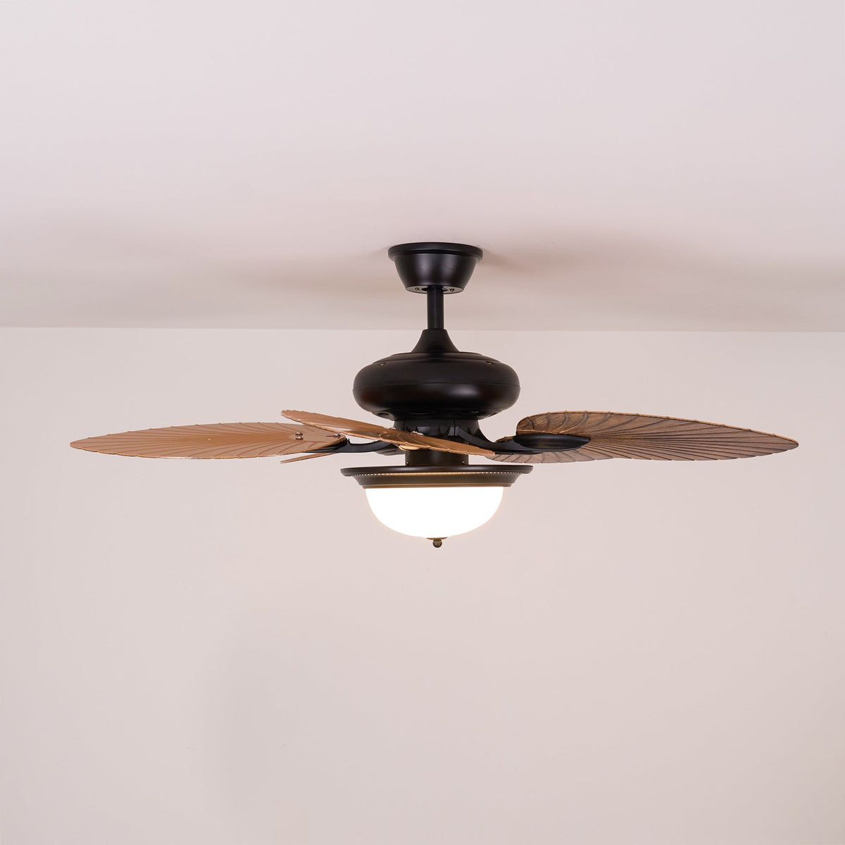 Banana Leaves Ceiling Fan Light — product view 10
