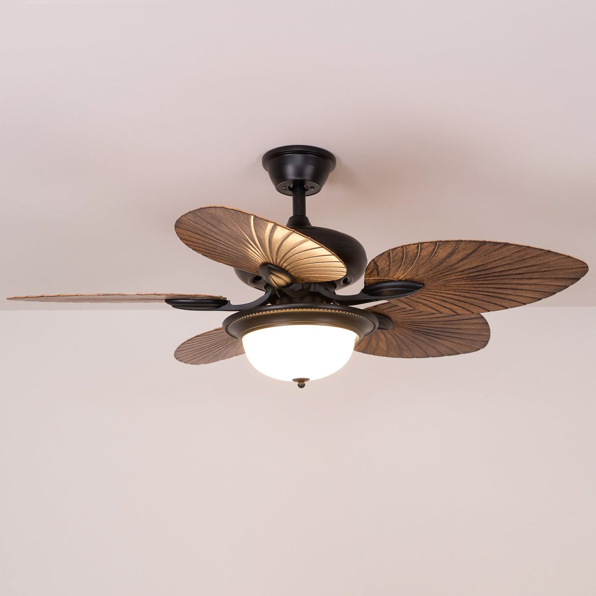 Banana Leaves Ceiling Fan Light — product view 12