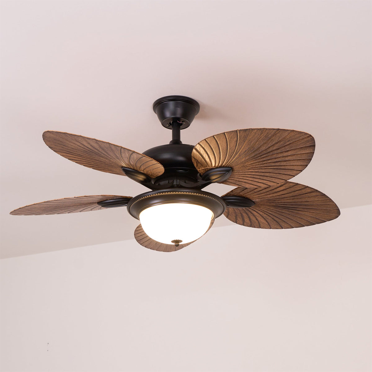 Banana Leaves Ceiling Fan Light — product view 14