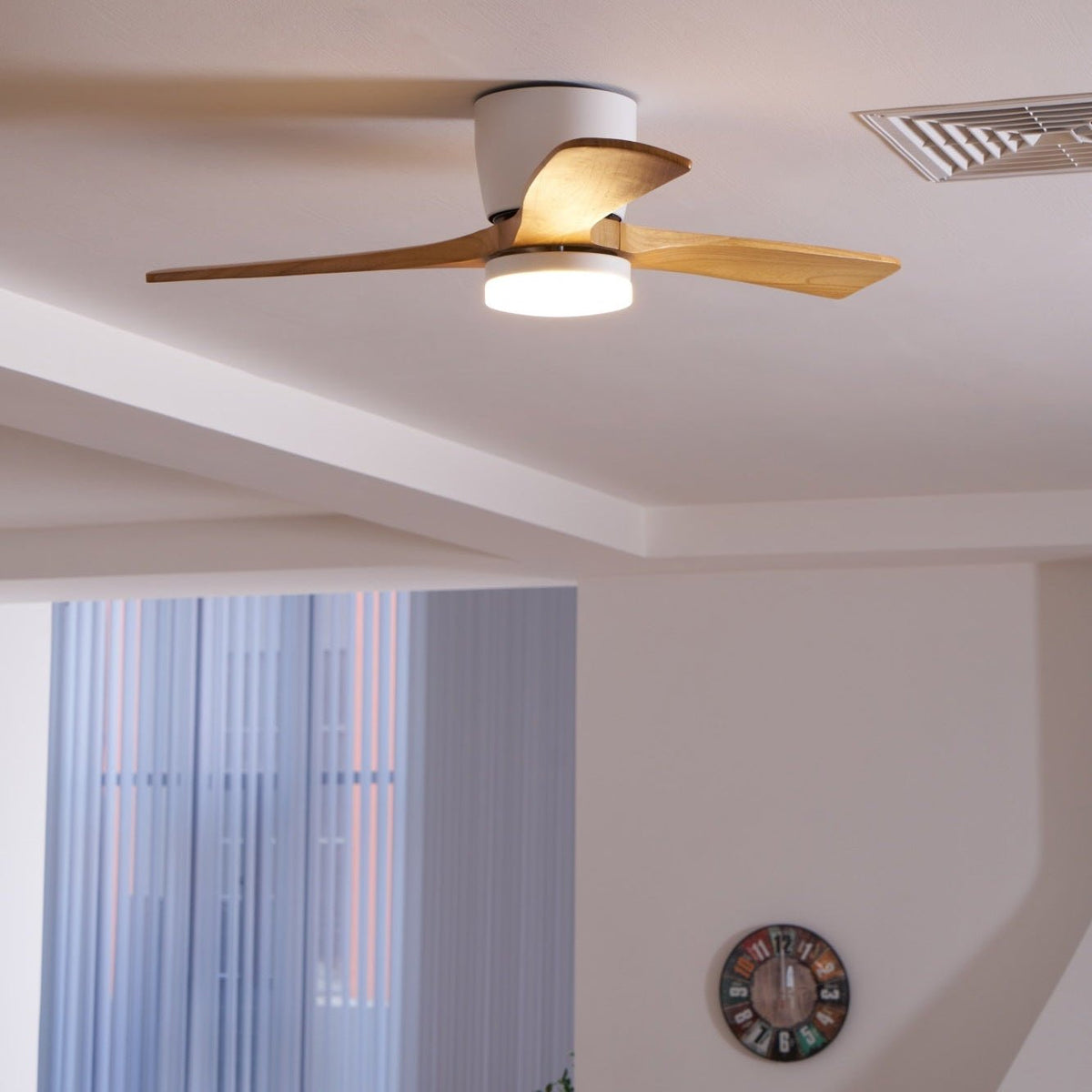 Nordic Wooden 42"/48"/52" Ceiling Fan Light — product view 36