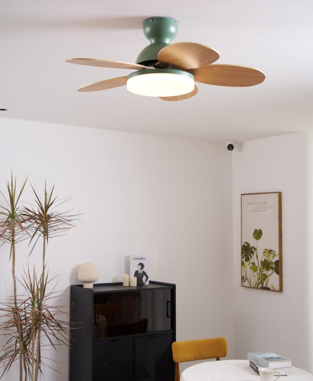 Petalo Ceiling Fan Light — product view 16