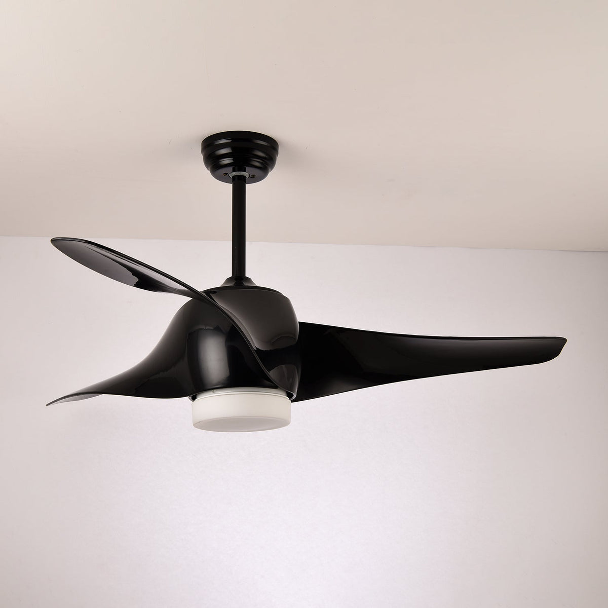 Verdantia Aero Ceiling Fan Light — product view 13