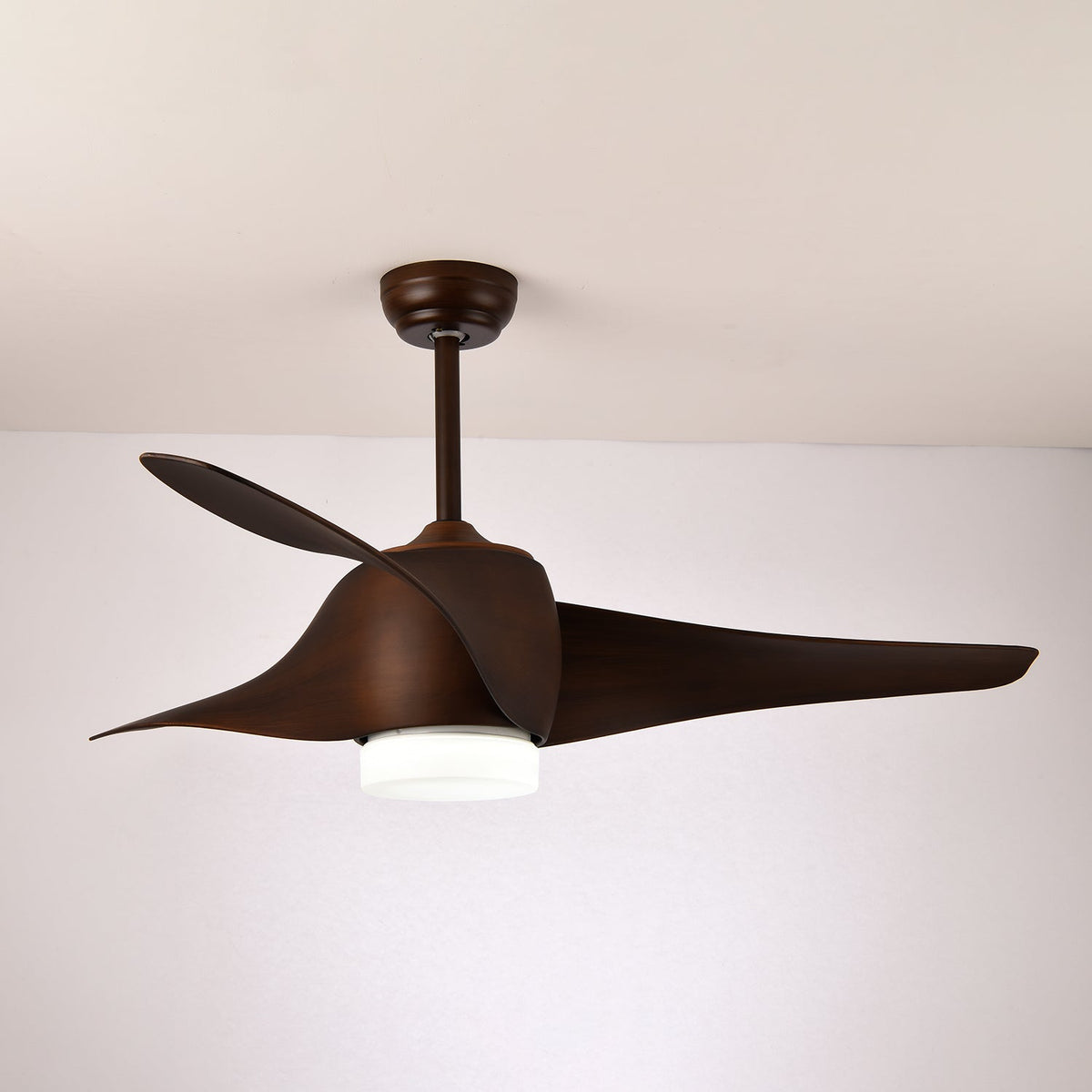 Verdantia Aero Ceiling Fan Light — product view 3